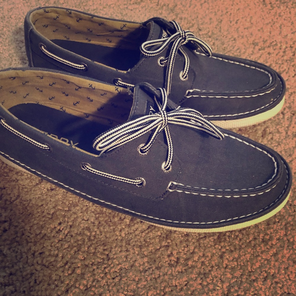 Blue Men’s Sperry topsider
